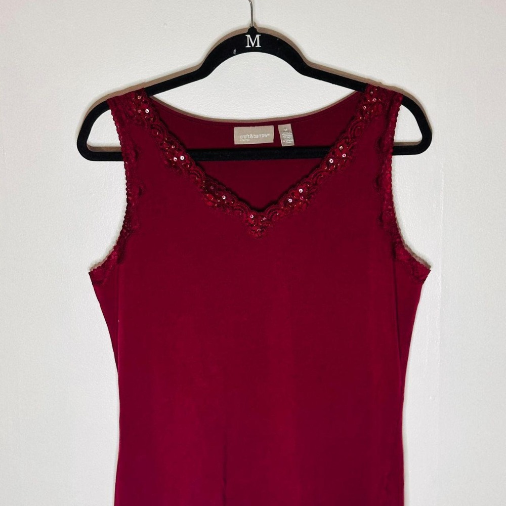 Croft & Barrow Burgundy Sequin Accent Tank Top V-Neck Red Ribbed Knit Camisole M